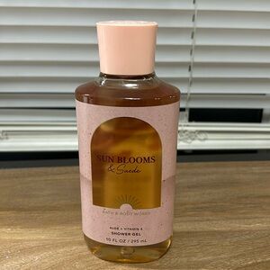 Sun Blooms & Suede shower gel